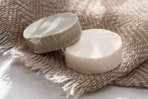 Cosmétiques solides : découvrez les produits les plus incontournables