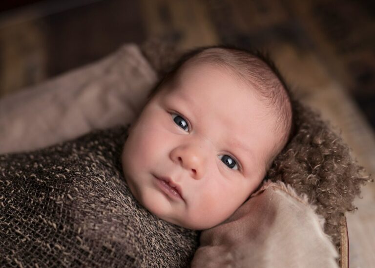 Comment aider bébé à faire caca ? Astuces douces et efficaces 23 bébé caca