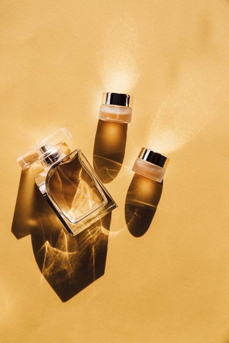 Avenue des Parfums : Révélez votre féminité avec le pouvoir du parfum 44 parfum
