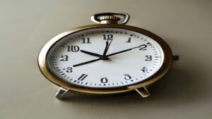 Heure miroir 16h16 : signification cachée et message