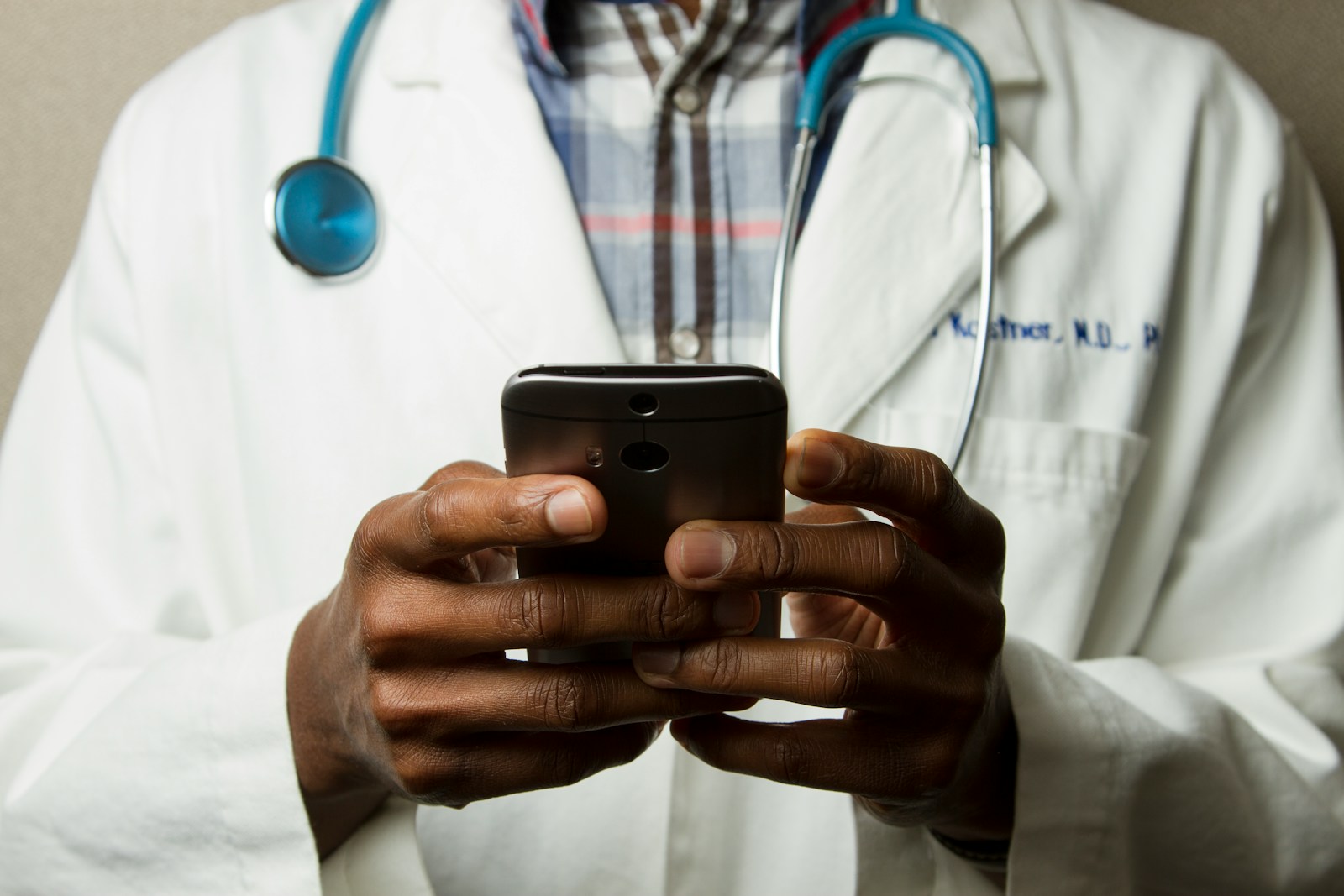 Médecin urgence : guide rapide pour trouver de l'aide 1 mèdecin
