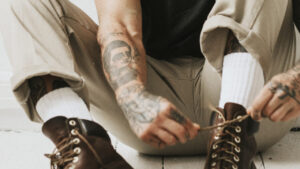Chaussures homme : les modèles intemporels pour un dressing stylé